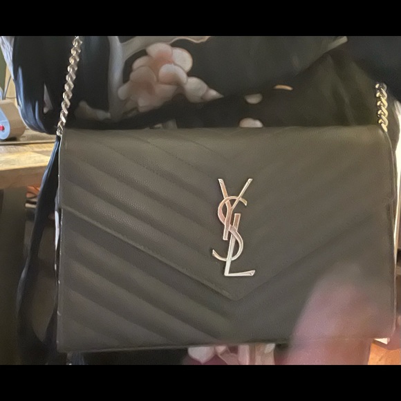 SAINT LAURENT MONOGRAM ENVELOPE WALLET - Picture 3 of 14